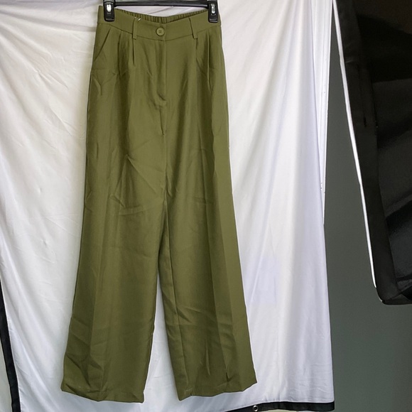 FUNYYZO Pants - FNYYZO High-Waisted Wide-Leg Pleated Work Pants for Women